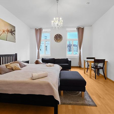 Three King-Size Beds, Three Bedrooms 비엔나 외부 사진